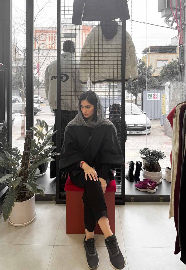 طراحی و اجرای فروشگاه M&M، تصویر 4