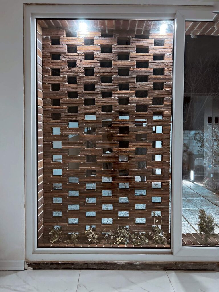 سرای خیال، تصویر 1