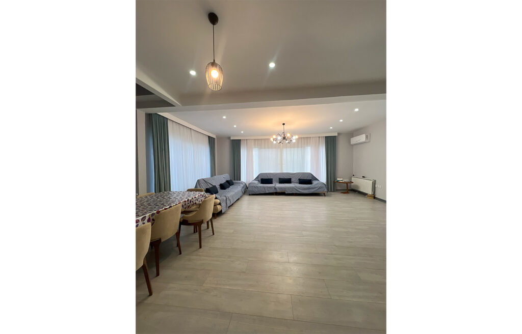 پروژه ویلایی دکتر عادلی